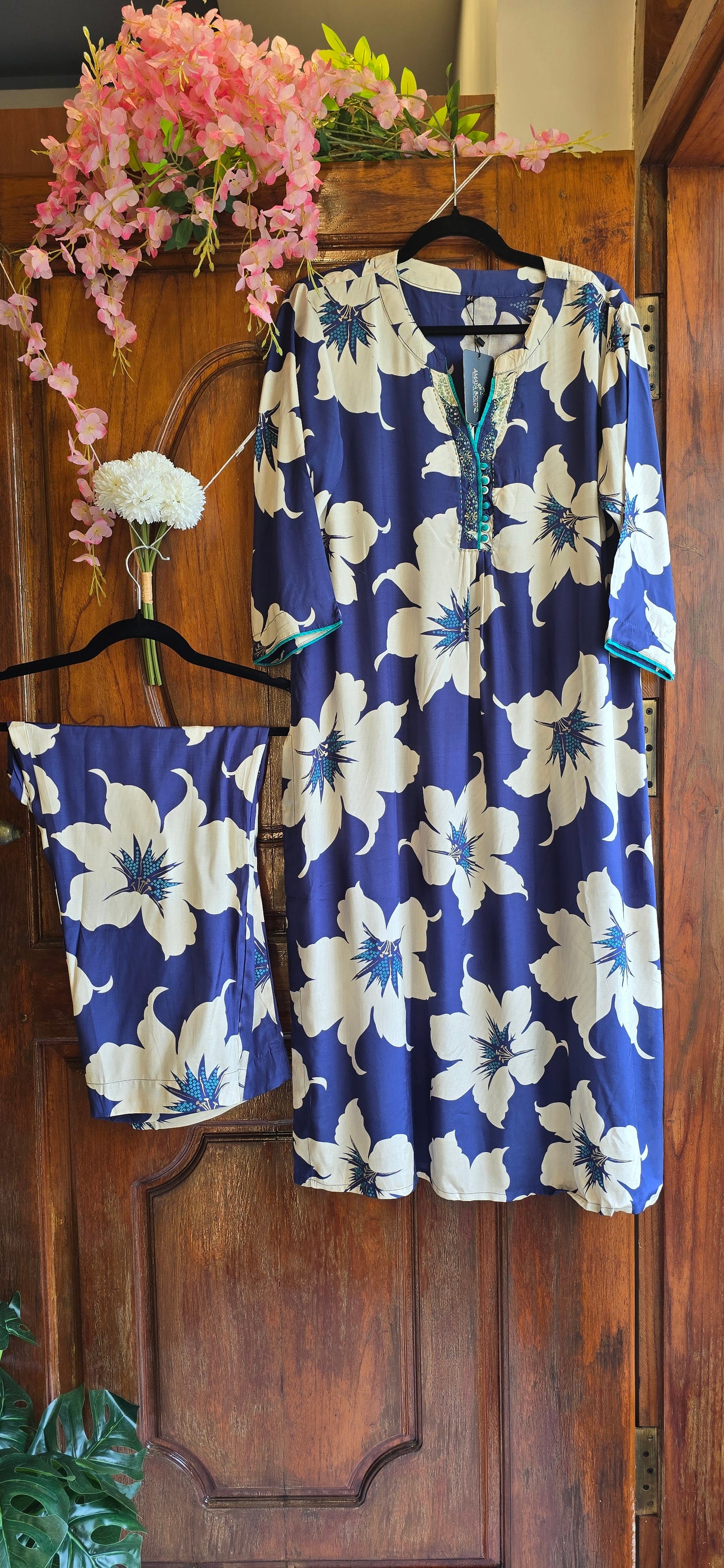 white & Bue Muslin Coords Floral