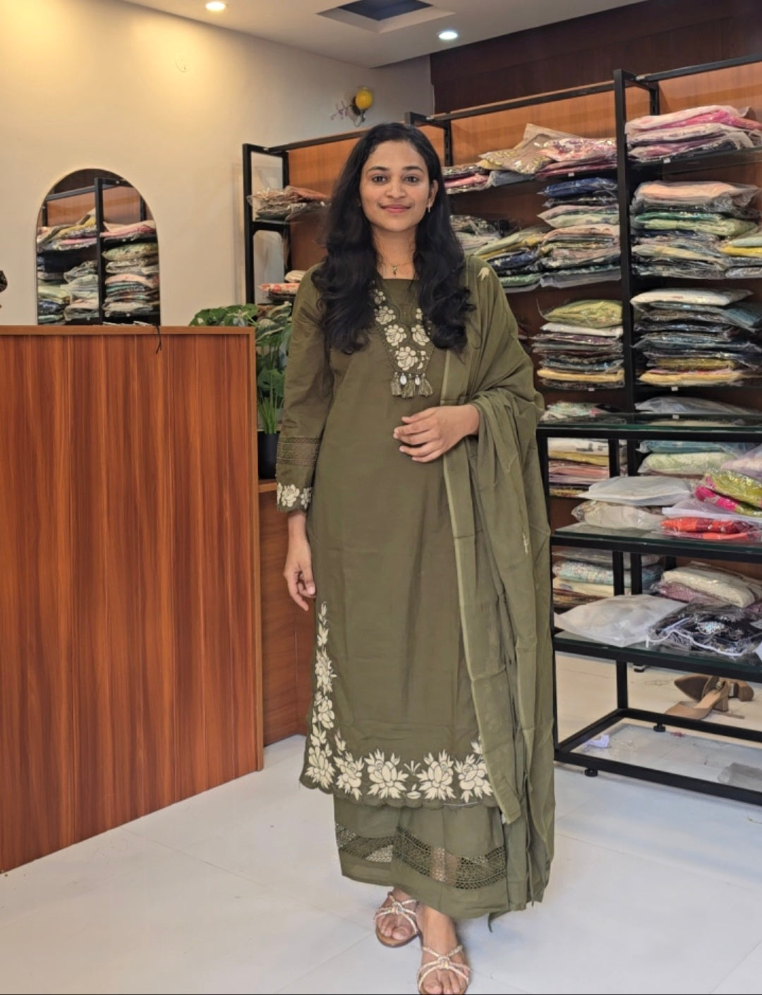Mehandi Green Kurti Pant Dupatta Set