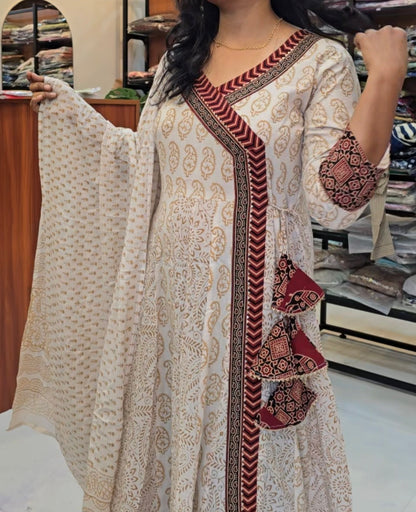 Off White Anarkali Dupatta Set
